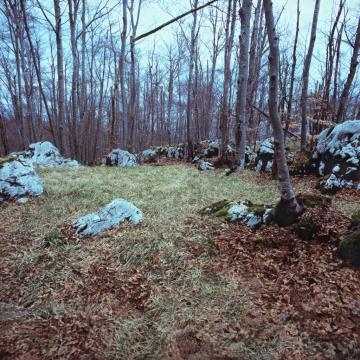 Rafael Podobnik_Babji krog v Mrtvih dolinah